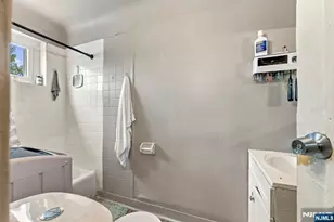 72 Munn Ave, East Orange, NJ 07017 - Photo 28