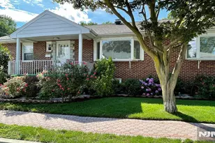 241 Bellemeade Ave, Fort Lee, NJ 07024 - Photo 2