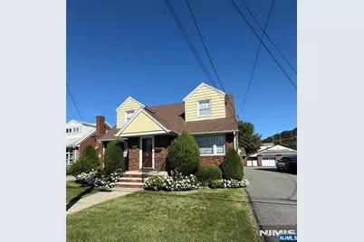 89 Strong Street, Wallington, NJ 07057 - Photo 2