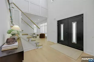260 Virginia Ct, Paramus, NJ 07652 - Photo 6