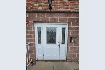 118 Bergen Boulevard 2B #2B, Palisades Park, NJ 07650 - Photo 2