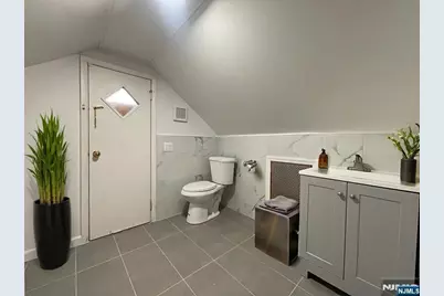 40 Searing Avenue 2 #2, Harrison, NJ 07029 - Photo 10