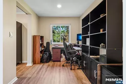 1714 Faulkner Court 1714 #1714, Mahwah, NJ 07430 - Photo 32