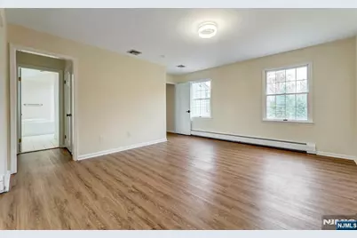 11 Old Tappan Road, Old Tappan, NJ 07675 - Photo 24