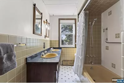 78 Stewart Avenue, Kearny, NJ 07032 - Photo 18