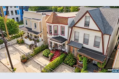 25 Gautier Avenue, Jersey City, NJ 07306 - Photo 28
