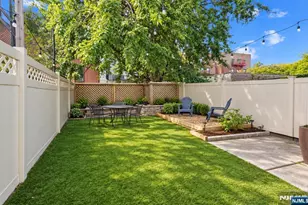25 Gautier Ave, Jersey City, NJ 07306 - Photo 18