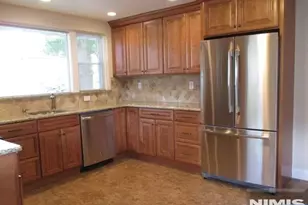 3 Boiling Springs Ave, East Rutherford, NJ 07073 - Photo 4