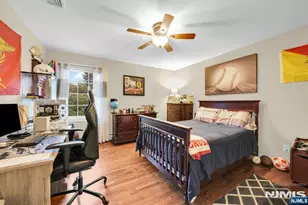 398 James Woods Ct, New Milford, NJ 07646 - Photo 18
