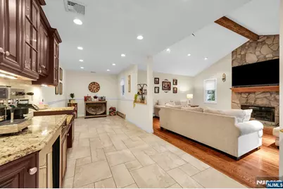 398 James Woods Court, New Milford, NJ 07646 - Photo 14