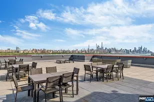317 Hudson Park 317, Edgewater, NJ 07020 - Photo 8