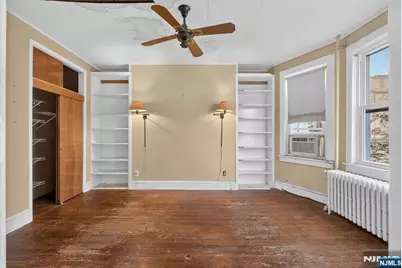 269 Hutton Street, Jersey City, NJ 07307 - Photo 16