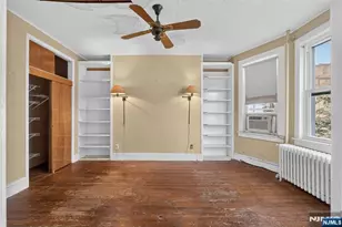 269 Hutton St, Jersey City, NJ 07307 - Photo 16