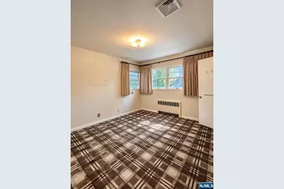 31 Arbor Drive, Ho Ho Kus, NJ 07423 - Photo 12