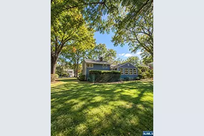 31 Arbor Drive, Ho Ho Kus, NJ 07423 - Photo 18