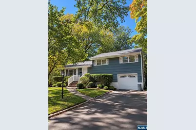 31 Arbor Drive, Ho Ho Kus, NJ 07423 - Photo 1
