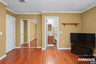 135 38th 505, Union City, NJ 07087 - Photo 4