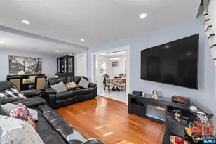42 Arlington Blvd, North Arlington, NJ 07031 - Photo 6