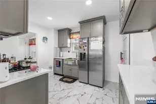 42 Arlington Blvd, North Arlington, NJ 07031 - Photo 12