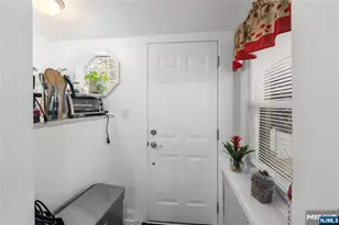42 Arlington Blvd, North Arlington, NJ 07031 - Photo 30