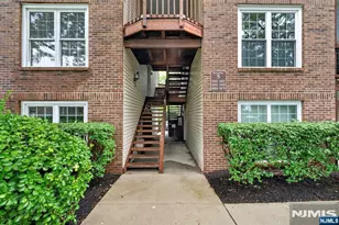 1486 Westgate Dr, Fort Lee, NJ 07024 - Photo 2