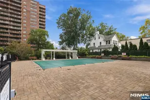 285 Aycrigg Ave 12G, Passaic, NJ 07055 - Photo 30