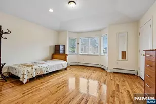 696 West End Ave 2, Cliffside Park, NJ 07010 - Photo 30