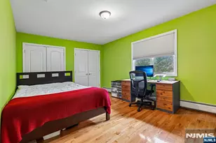 696 West End Ave 2, Cliffside Park, NJ 07010 - Photo 20