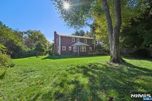 42 Collins Ave, Ramsey, NJ 07446 - Photo 32