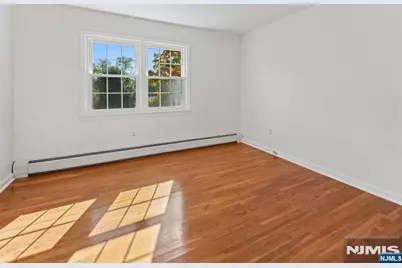 42 Collins Avenue, Ramsey, NJ 07446 - Photo 24