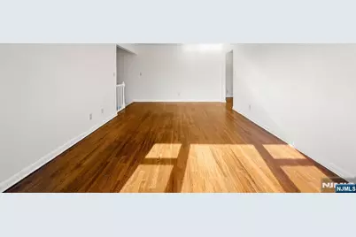 201 Oakdene Place C2 #C2, Cliffside Park, NJ 07010 - Photo 14