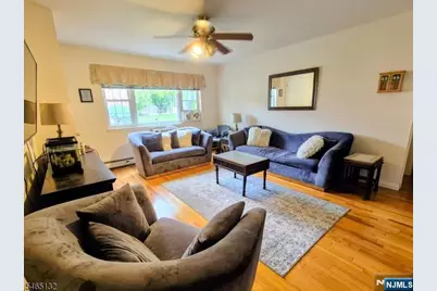 1261A Valley Road, Wayne, NJ 07470 - Photo 2