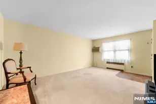 729 Broad Ave 1, Ridgefield, NJ 07657 - Photo 6