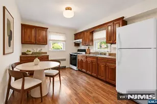 729 Broad Ave 1, Ridgefield, NJ 07657 - Photo 14