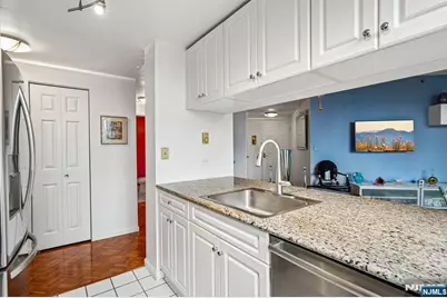 100 Old Palisade Road 1801 #1801, Fort Lee, NJ 07024 - Photo 12