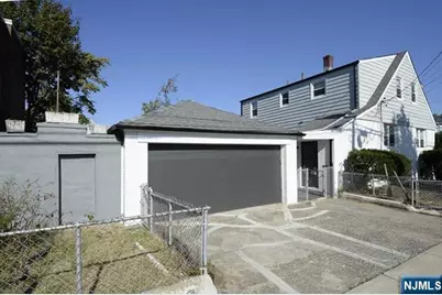 487 Gregory Avenue 2nd Floor #2nd Floor, Passaic, NJ 07055 - Photo 14