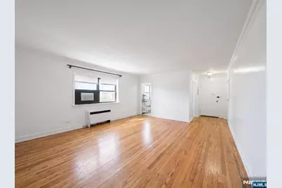 3081 Edwin Avenue 1A #1A, Fort Lee, NJ 07024 - Photo 1