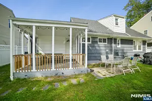 76 Day Ave, Bergenfield, NJ 07621 - Photo 26