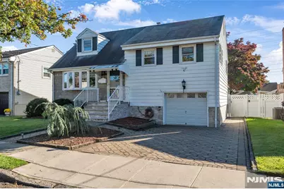 27 Bogle Avenue, North Arlington, NJ 07031 - Photo 2
