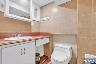 27 Bogle Avenue, North Arlington, NJ 07031 - Photo 28