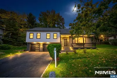 405 Pine Hill Road, Leonia, NJ 07605 - Photo 2