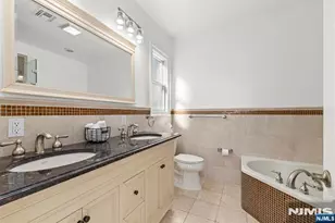 50 Myrtle Ave A, Edgewater, NJ 07020 - Photo 16