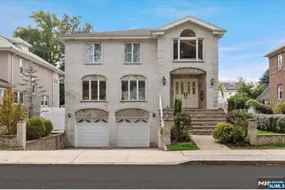 126 Edgewater Road, Cliffside Park, NJ 07010 - Photo 2