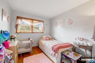 19 Dalton Pl, Bergenfield, NJ 07621 - Photo 16
