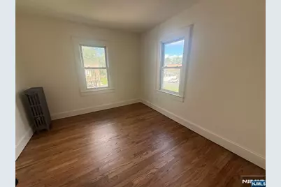 16 Lexington Avenue 2L #2L, Montclair, NJ 07042 - Photo 14