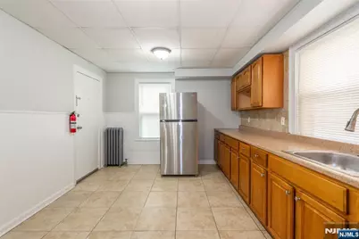 169 Woodside Avenue, Newark, NJ 07104 - Photo 12