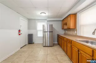 169 Woodside Ave, Newark, NJ 07104 - Photo 12
