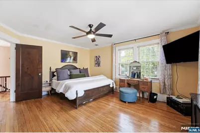 187 Kings Court, Teaneck Township, NJ 07666 - Photo 20
