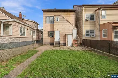 1044 22nd Street, Paterson, NJ 07513 - Photo 24