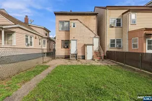 1044 22nd St, Paterson, NJ 07513 - Photo 24